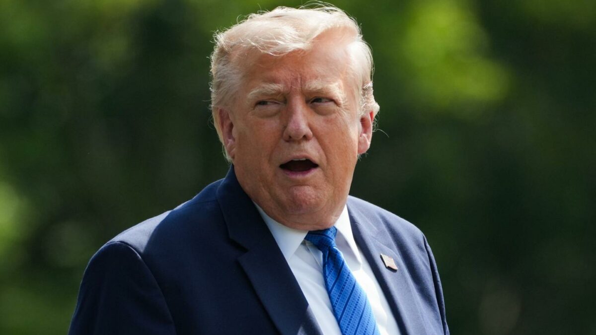 Capital One had 300 Trump accounts — then its money-laundering team stepped in